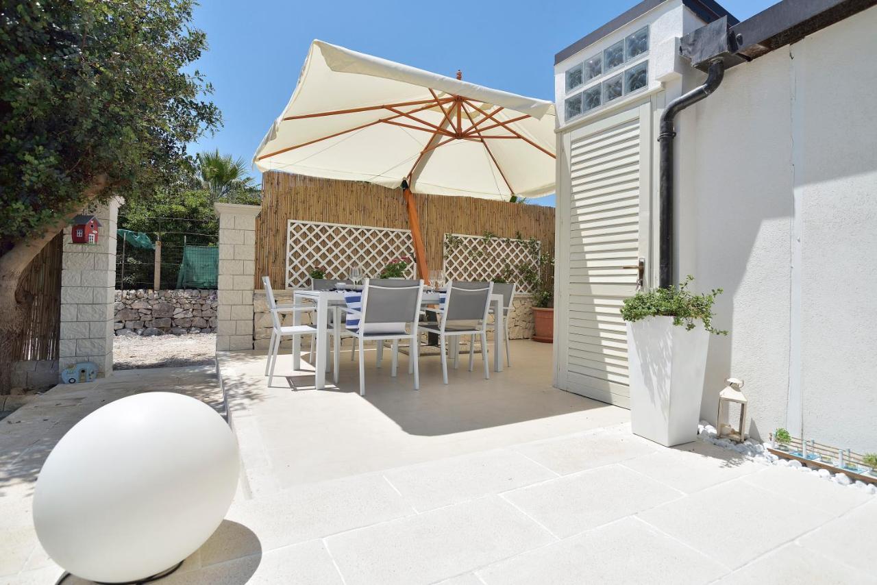 Casa Con Accesso Al Mare Apartamento Santa Maria del Focallo Exterior foto