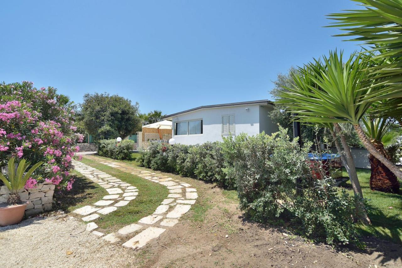 Casa Con Accesso Al Mare Apartamento Santa Maria del Focallo Exterior foto